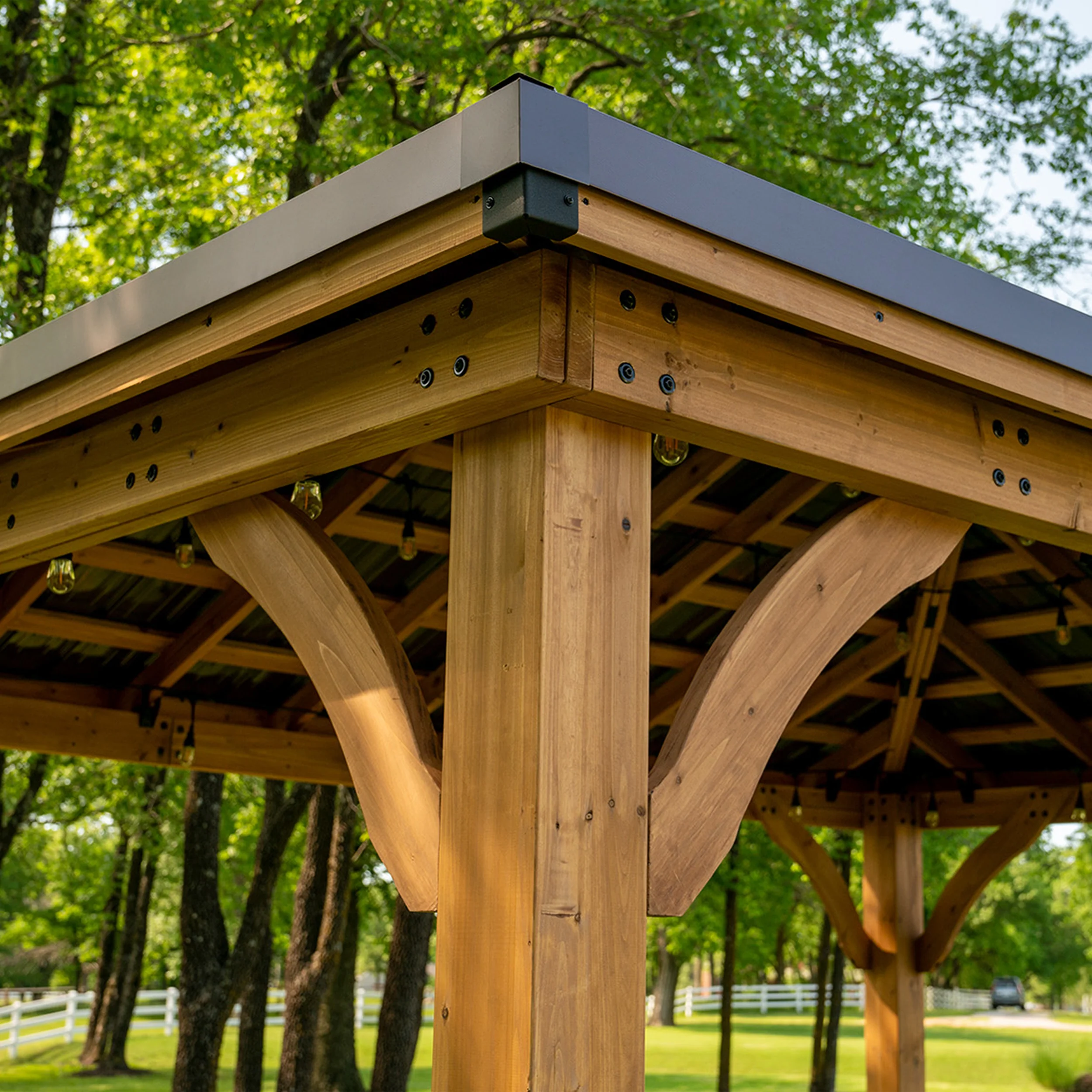 Barrington 14ft x 12ft Gazebo - Image 9